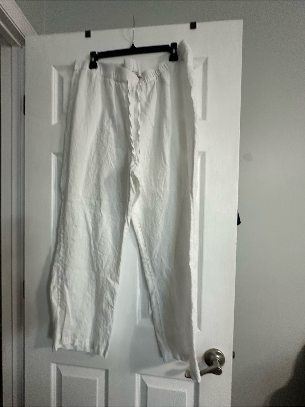 Ellen Tracy White Linen Button-Front Casual Pants